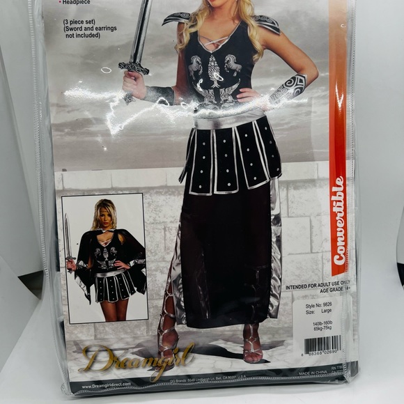 NWT Glorious Gladiator Costume. Can be worn 2 ways. Size Large - Picture 7 of 10